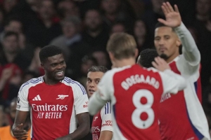 Mikel Arteta Indikasikan Arsenal Bakal Pertahankan Thomas Partey