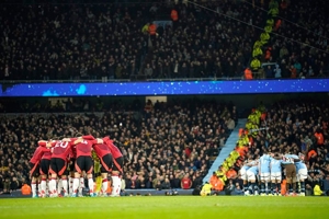 5 Kemenangan Comeback Dramatis MU dalam Sejarah Premier League 5 Kemenangan Comeback Dramatis MU dalam Sejarah Premier League