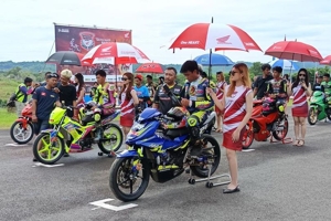 Galeri Foto Honda Dream Cup 2024 Balipat, Ajang Unjuk Gigi Para Pembalap Muda Kalimantan Selatan Galeri Foto Honda Dream Cup 2024 Balipat, Ajang Unjuk Gigi Para Pembalap Muda Kalimantan Selatan