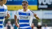 BRI Super League: Makin Ngeri! Media Belanda Bocorkan Eliano Reijnders Sedang Finalisasi Transfer ke Persib, Otw Main Bareng Thom Haye