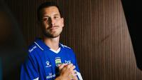 Oh Ternyata Ini Alasan Thom Haye Menerima Pinangan Persib Bandung di BRI Super League 2025 / 2026
